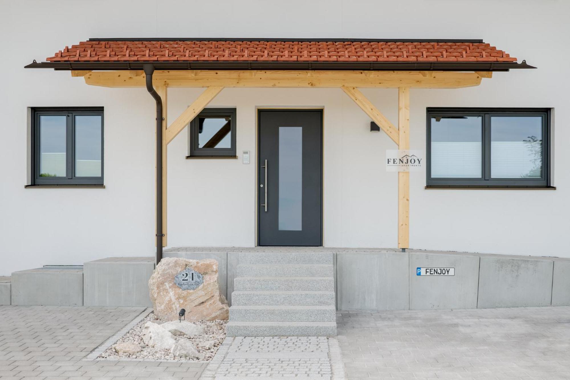 Fenjoy: Ferienapartment In Neubau / Balkon / Bbq Bernau am Chiemsee Exterior photo