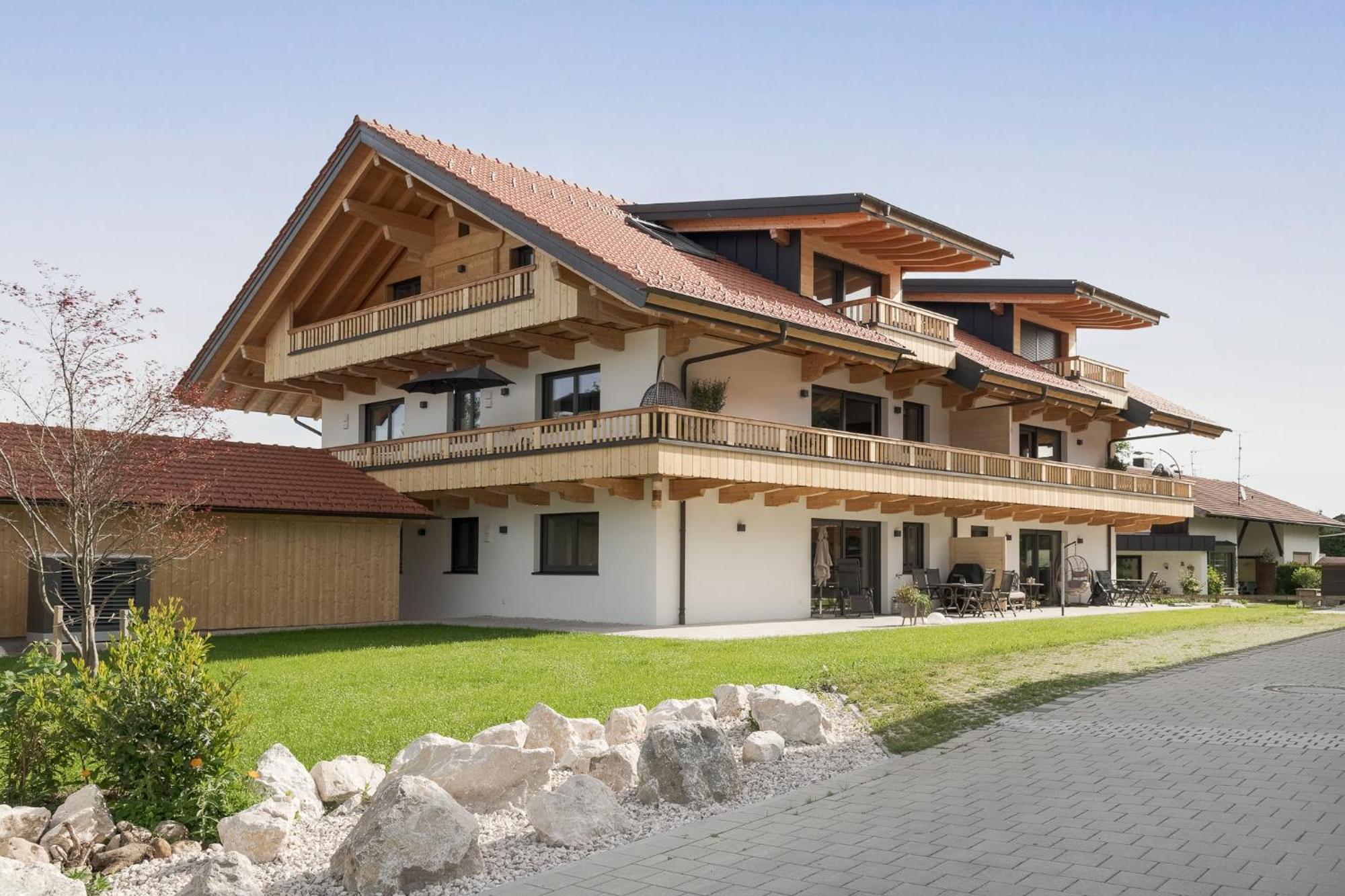 Fenjoy: Ferienapartment In Neubau / Balkon / Bbq Bernau am Chiemsee Exterior photo